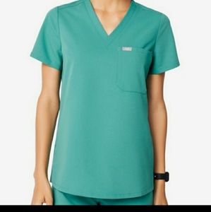 Figs scrub top (pants available)